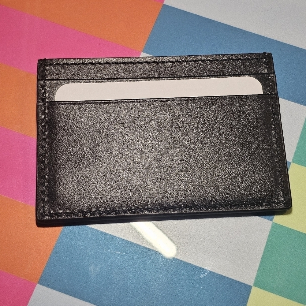 Gucci GG Logo Card Holder in Black Gold Gucci Logo - Picture 3 of 4